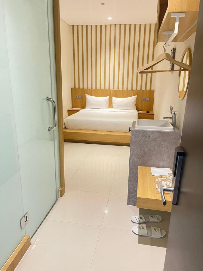 The Risman Hotel At Jakarta Airport Cbc Tangerang Ngoại thất bức ảnh